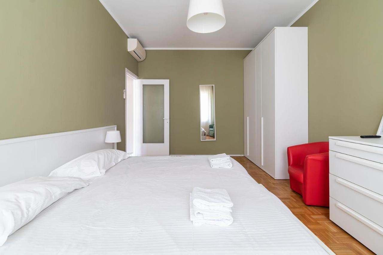 Altido Trendy Flat With Balcony, Easy Access To Centre Milano